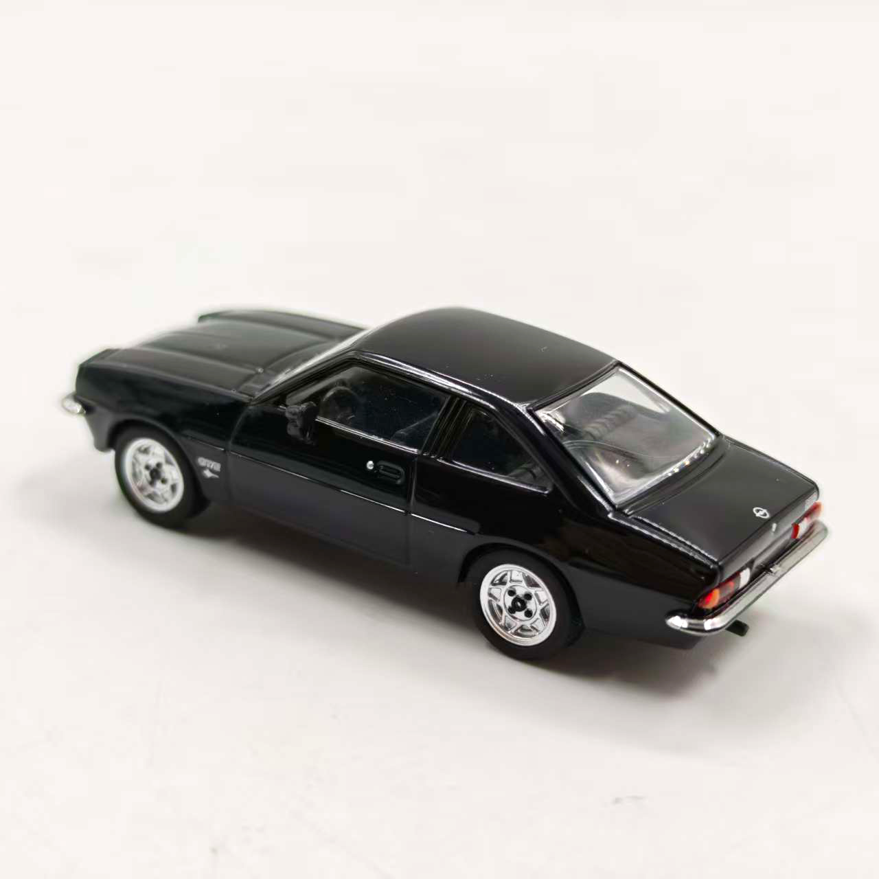 헤르파 1/87 스케일 오펠 GT/E 스포츠 샌드 테이 - Vintage Collectible Cars 리뷰 및 가격